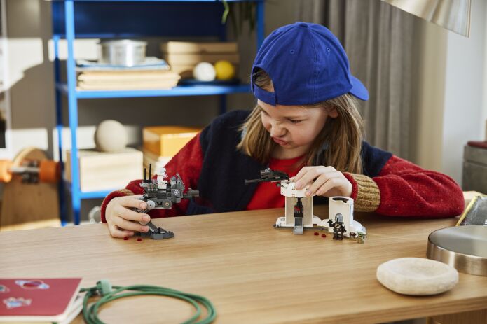 LEGO Star Wars AT-RT Attack (75444) (3)