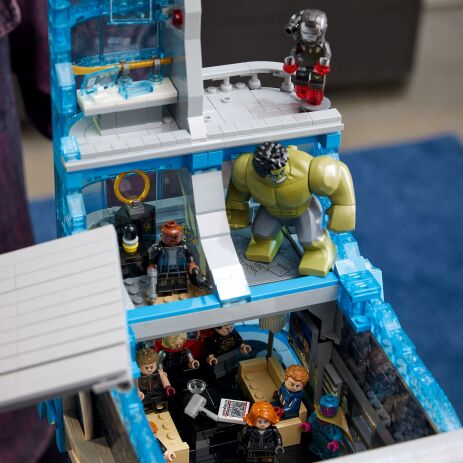 LEGO Super Heroes Avengers Tower (76269) (2)