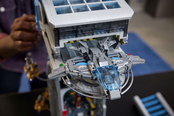 LEGO Super Heroes Avengers Tower (76269) (7)