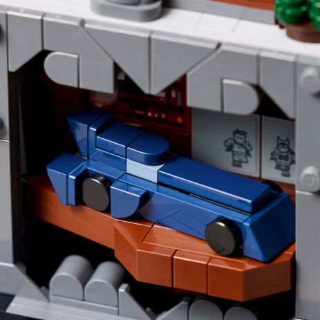 LEGO Super Heroes Batman The Animated Series: Gotham City (76271) (4)