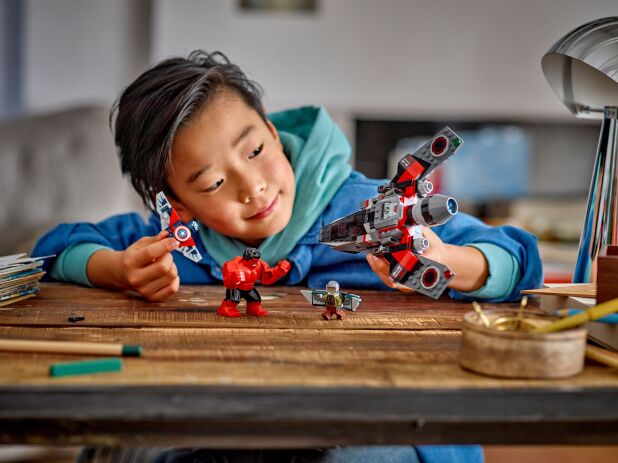 LEGO Super Heroes Captain America vs. Red Hulk Battle (76292) (6)