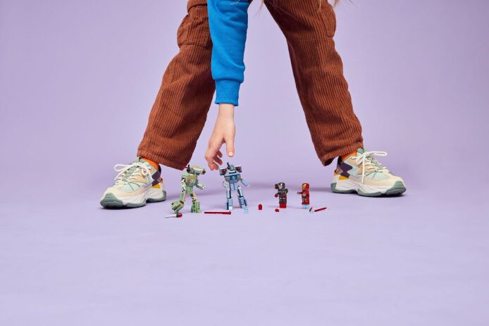 LEGO Super Heroes Iron Man & War Machine vs. Hammer Drones (76320) (9)