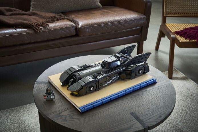 LEGO® Super Heroes Batman Returns Batmobile (76355) (7)