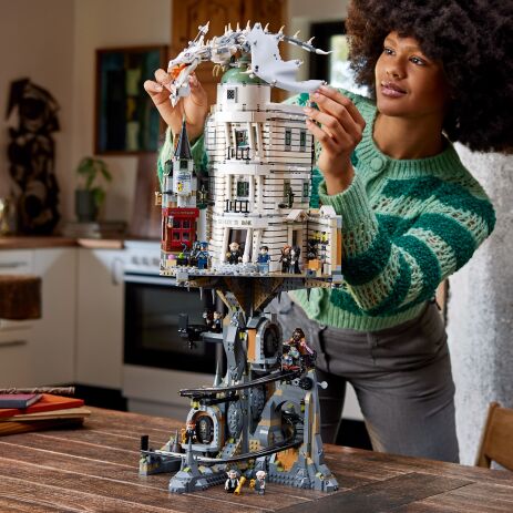 LEGO Harry Potter Gringotts Wizarding Bank-Collectors' Edition (76417) (7)