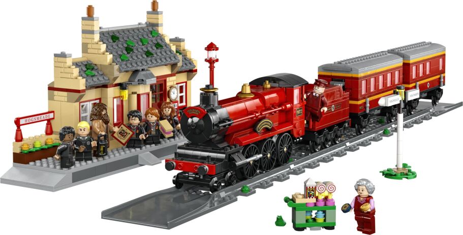 LEGO Harry Potter Hogwarts Express &  Hogsmeade Station (76423) (1)