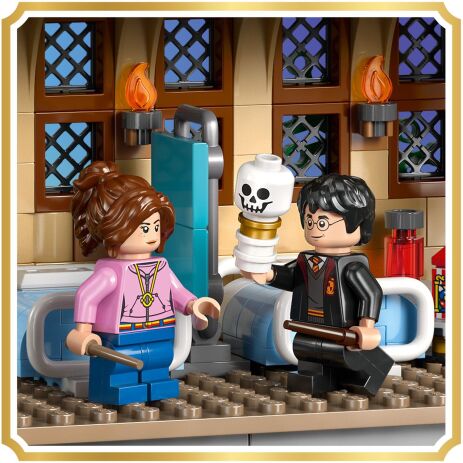 LEGO Harry Potter Hogwarts Castle: Hospital Wing (76463) (2)
