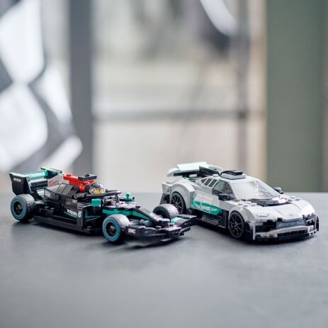 LEGO Speed Champions Mercedes AMG F1 W12 & AMG Project One (76909) (6)