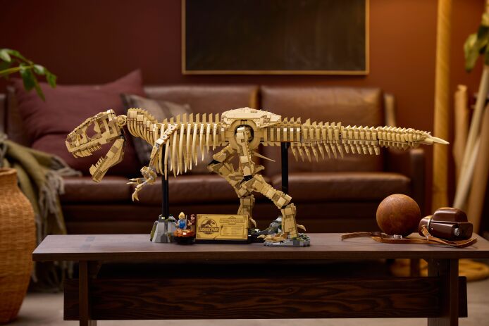 LEGO Jurassic World Dinosaur Fossils: T.Rex (76968) (12)