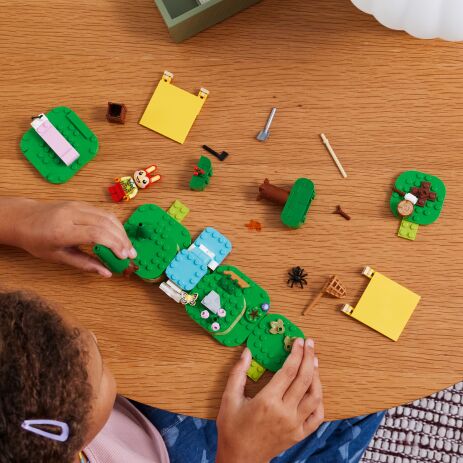LEGO Animal Crossing Bunnie's Outdoor Activities (77047) (7)