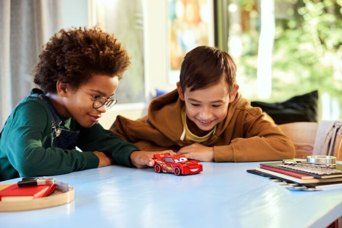 LEGO Speed Champions Lightining McQueen (77255) (3)