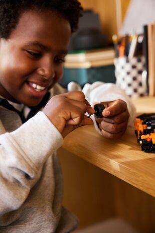 LEGO Speed Champions McLaren W1 (77257) (6)