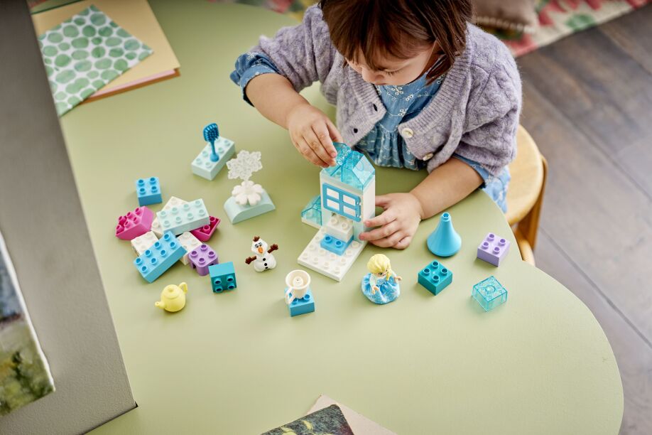 LEGO® Duplo Disney Frozen Creative Box With Elsa & Olaf (10462) (5)