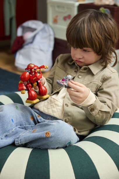LEGO® Super Heroes Ultron vs. Iron Man (11209) (7)
