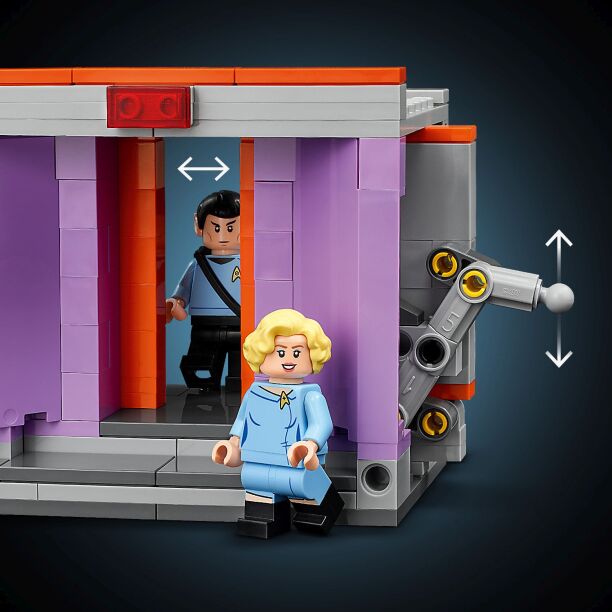 LEGO® Icons Star Trek: U.S.S. Enterprise NCC-1701 Bridge (11385) (5)
