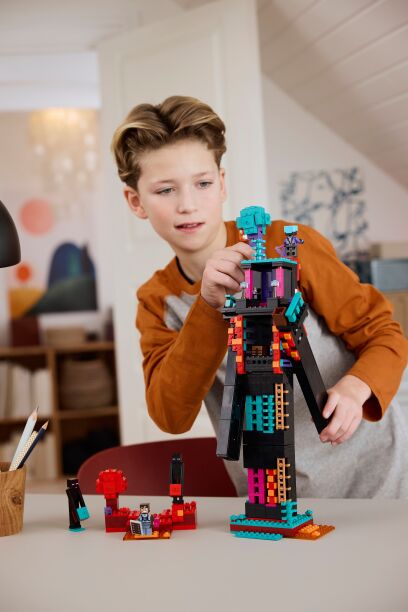 LEGO Minecraft The Enderman Tower (21279) (7)