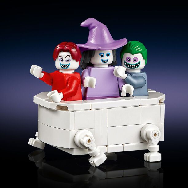 LEGO Ideas Disney Tim Burton's The Nightmare Before Xmas (21351) (6)