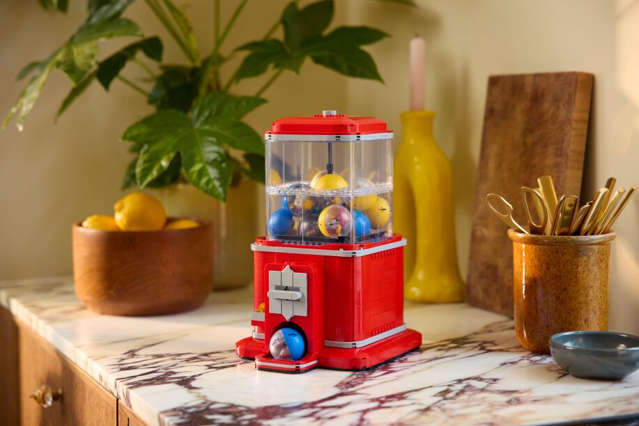 LEGO Ideas Minifigure Vending Machine (21358) (12)
