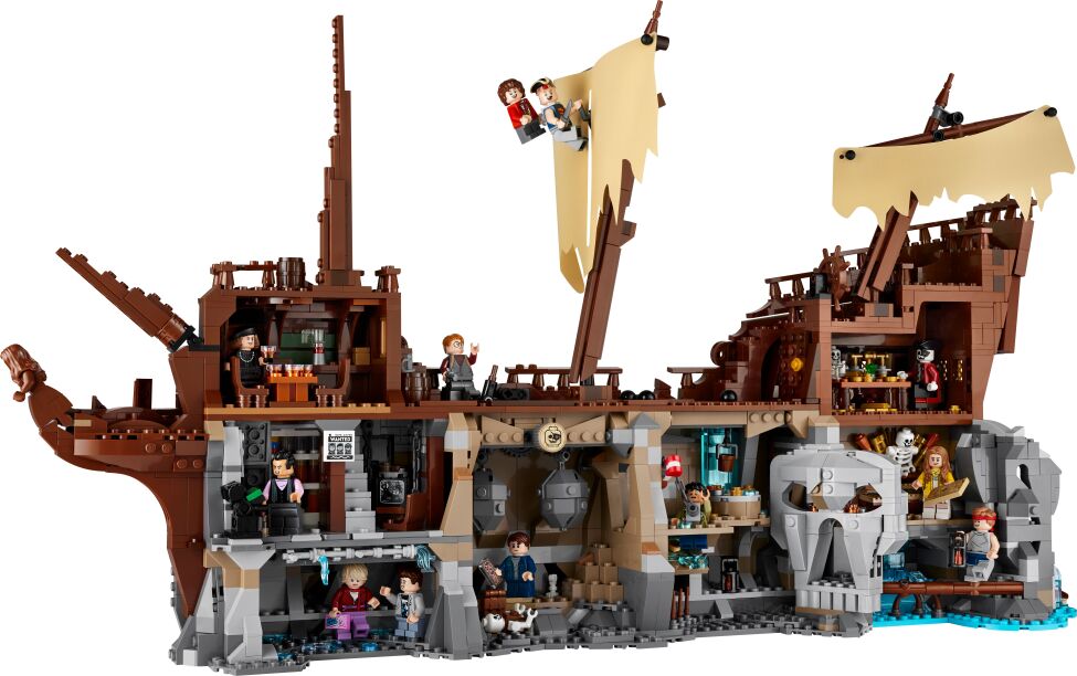LEGO Ideas The Goonies (21363) (1)