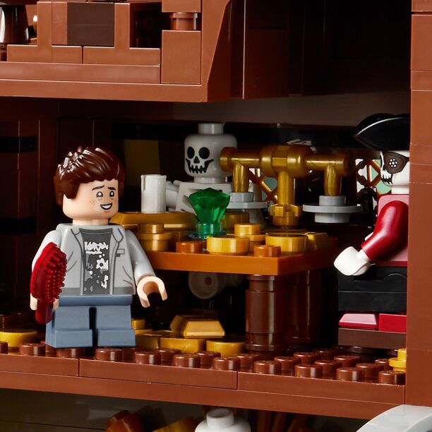 LEGO Ideas The Goonies (21363) (4)
