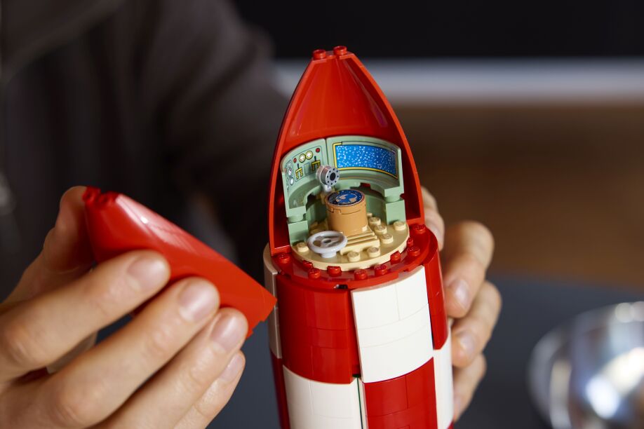 LEGO Ideas Tintin Moon Rocket (21367) (8)