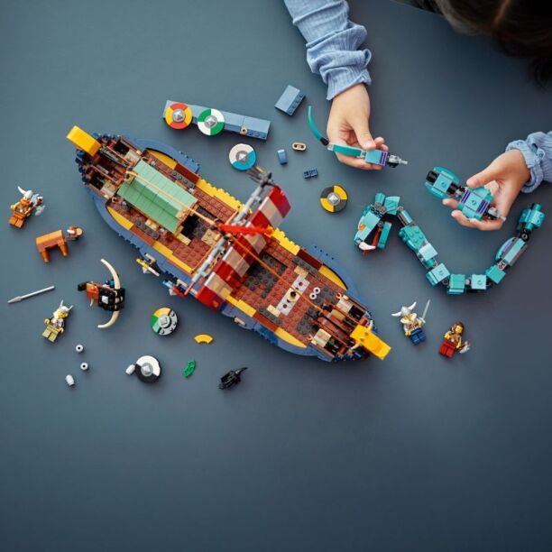 LEGO Creator 3in1 Viking Ship & The Midgard Serpent (31132) (8)