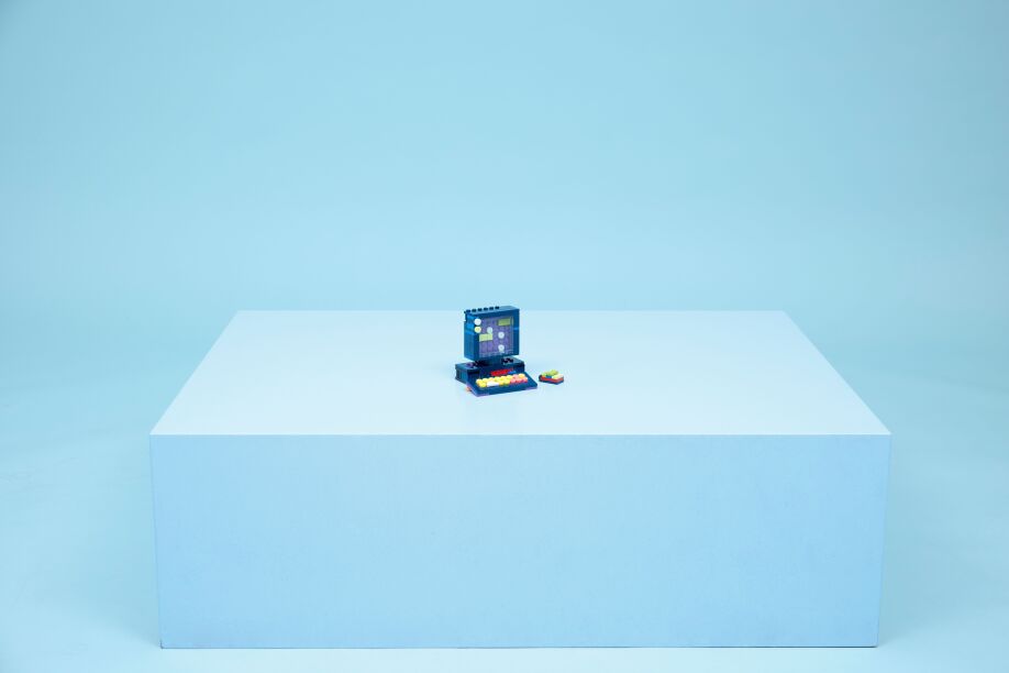 LEGO Creator 3in1 Retro Gaming Console (31380) (12)