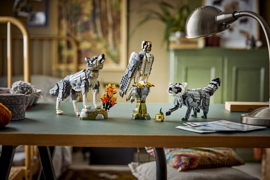 LEGO® Creator 3in1 Forest Animals: Gray Wolf (31393) (11)