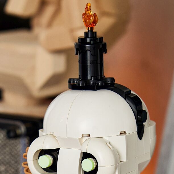 LEGO® Halloween Skull Candle (40883) (2)