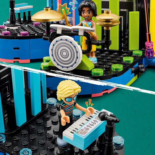 LEGO Friends Heartlake City Music Talent Show (42616) (2)