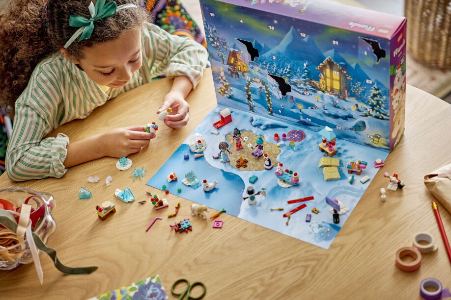 LEGO® Friends Advent Calendar 2026 (42698) (4)
