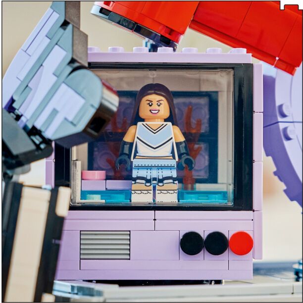 LEGO® Editions Olivia Rodrigo's Secret Storage (43030) (4)