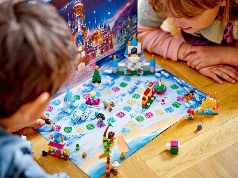 LEGO Disney Advent Calendar 2024 (43253) (8)
