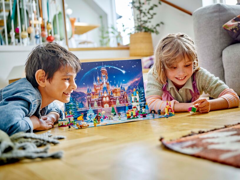 LEGO Disney Advent Calendar 2024 (43253) (9)
