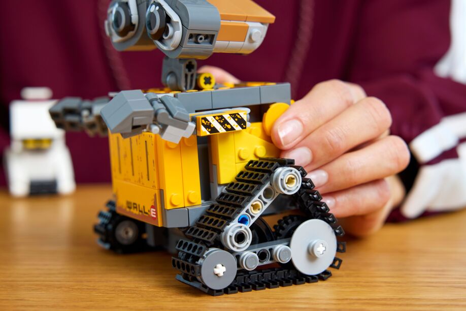 LEGO Disney Wall-E & Eve (43279) (9)