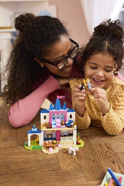 LEGO® Disney Princess Cinderella Animal Friends Castle (43283) (7)