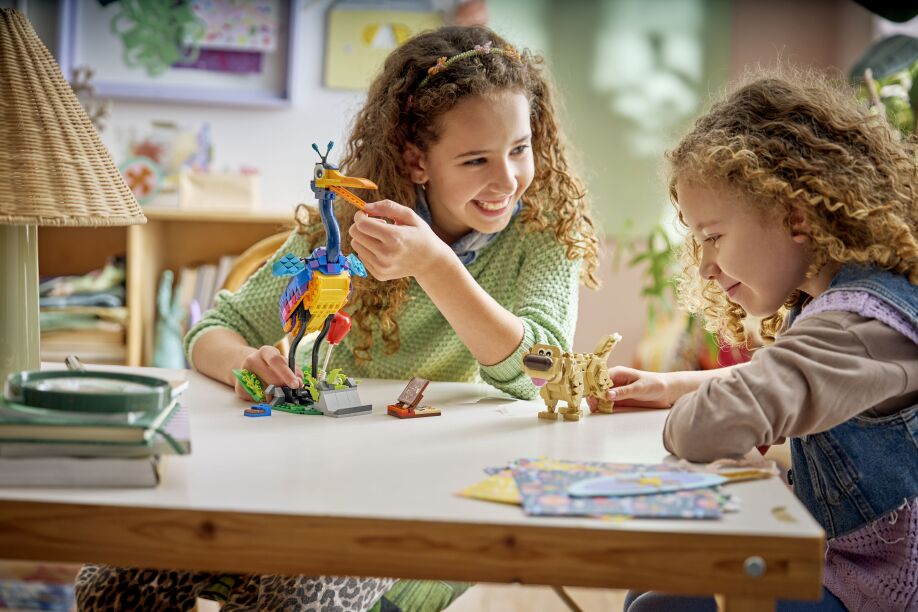 LEGO Disney Kevin & Dug (43290) (5)