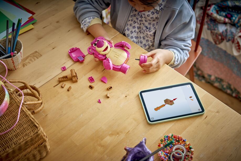 LEGO® Disney Toy Story Lotso (43306) (5)