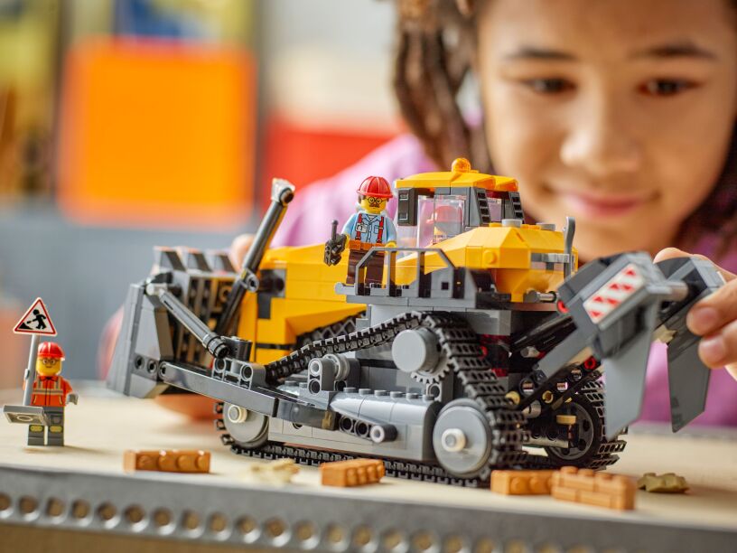 LEGO City Yellow Bulldozer (60466) (7)