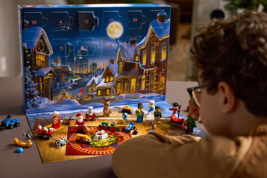 LEGO City Advent Calendar 2025 (60475) (7)