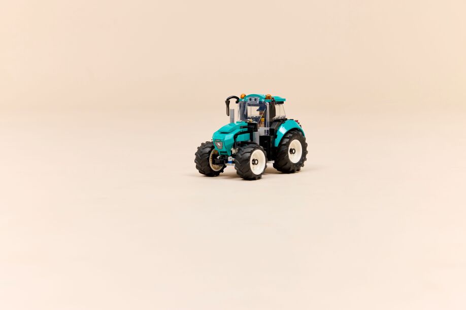 LEGO City Tractor (60498) (10)