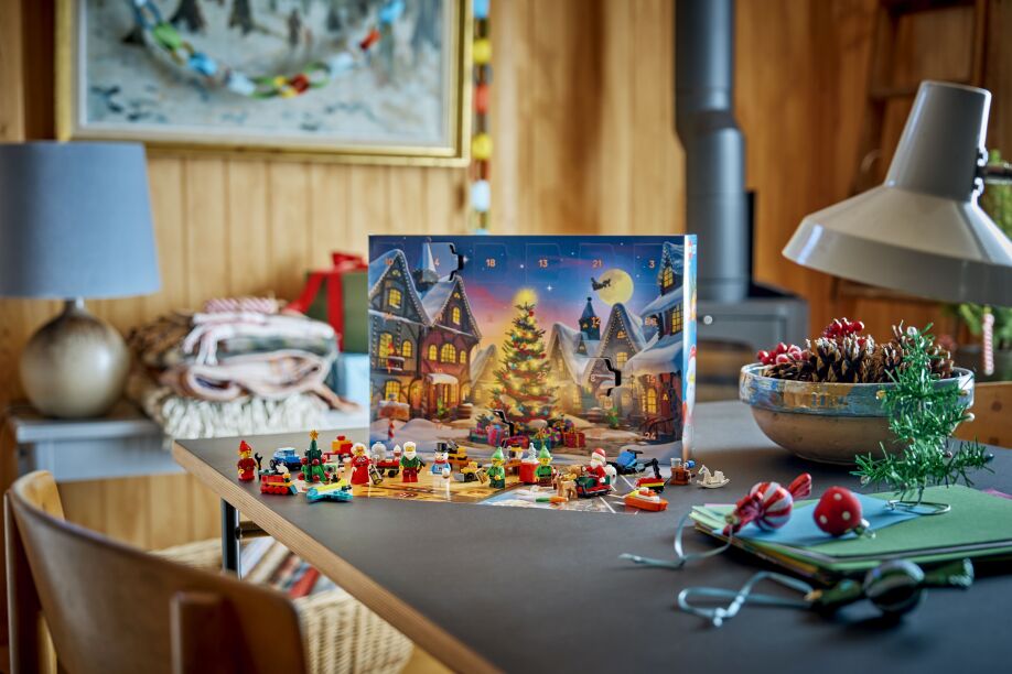 LEGO® City Advent Calendar 2026 (60510) (8)