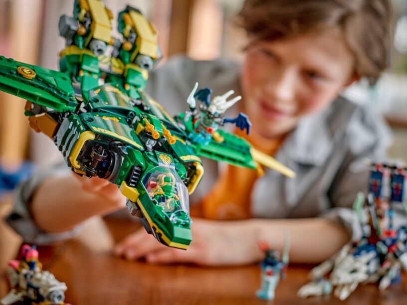 LEGO Ninjago Lloy's Jet Mech (71845) (9)