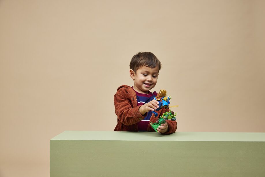 LEGO Ninjago Jay's Dragon Mech Fight (71853) (8)