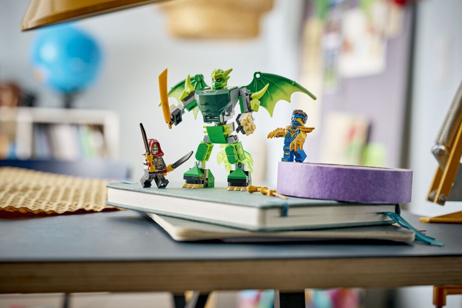 LEGO® Ninjago Lloyd's Dragon Mech Battle Pack (71862) (8)