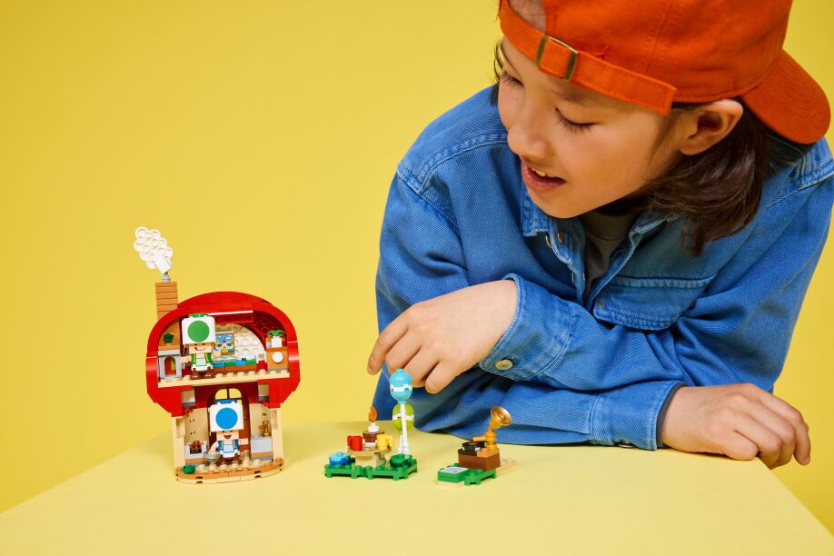 LEGO Super Mario Party At Toad's House (72041) (9)
