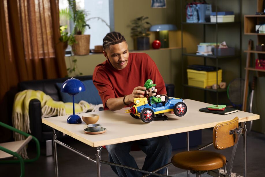 LEGO Super Mario Kart-Luigi & Mach 8 (72050) (7)