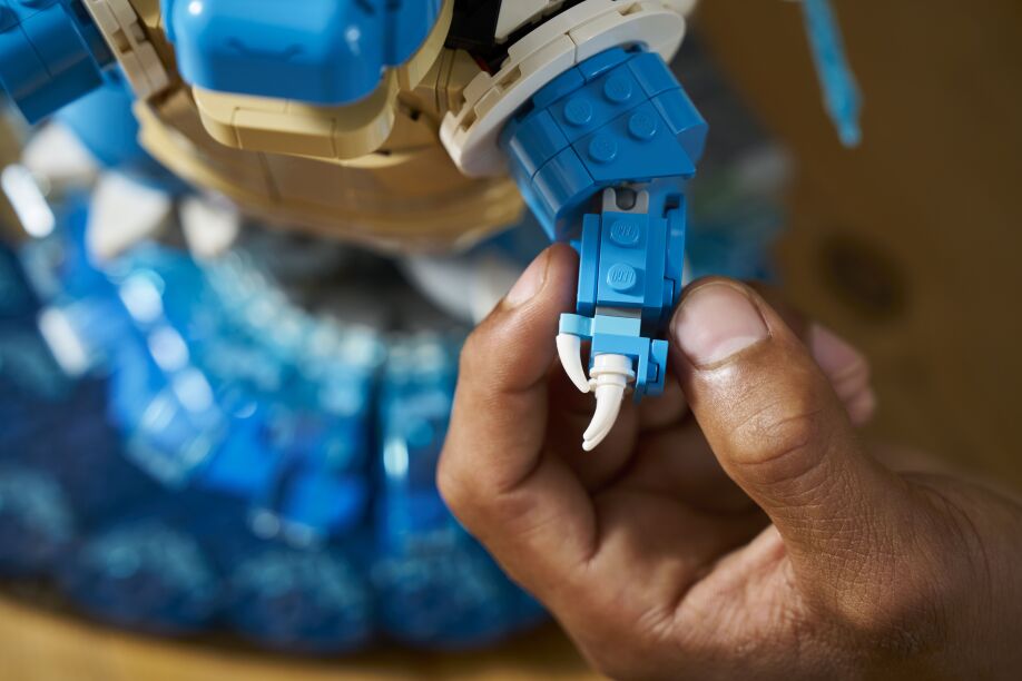 LEGO Pokemon: Venusaur, Charizard & Blastoise (72153) (15)