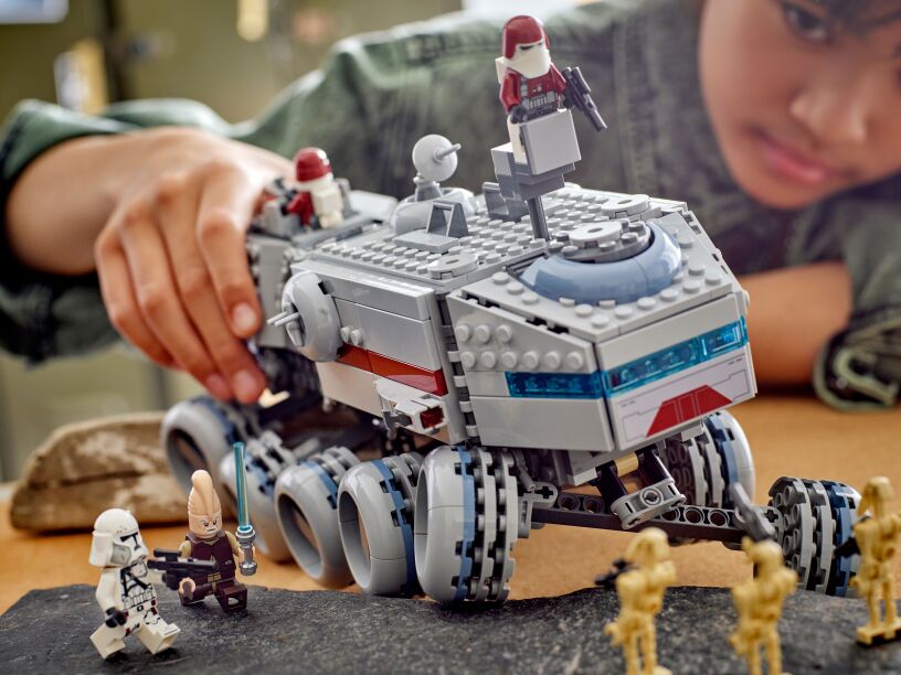 LEGO Star Wars Republic Juggernaut (75413) (10)