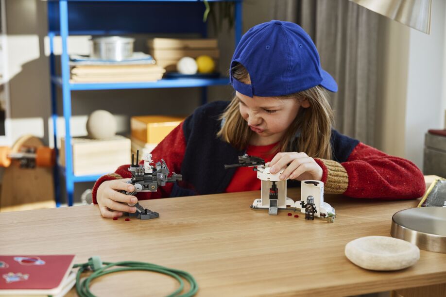 LEGO Star Wars AT-RT Attack (75444) (3)