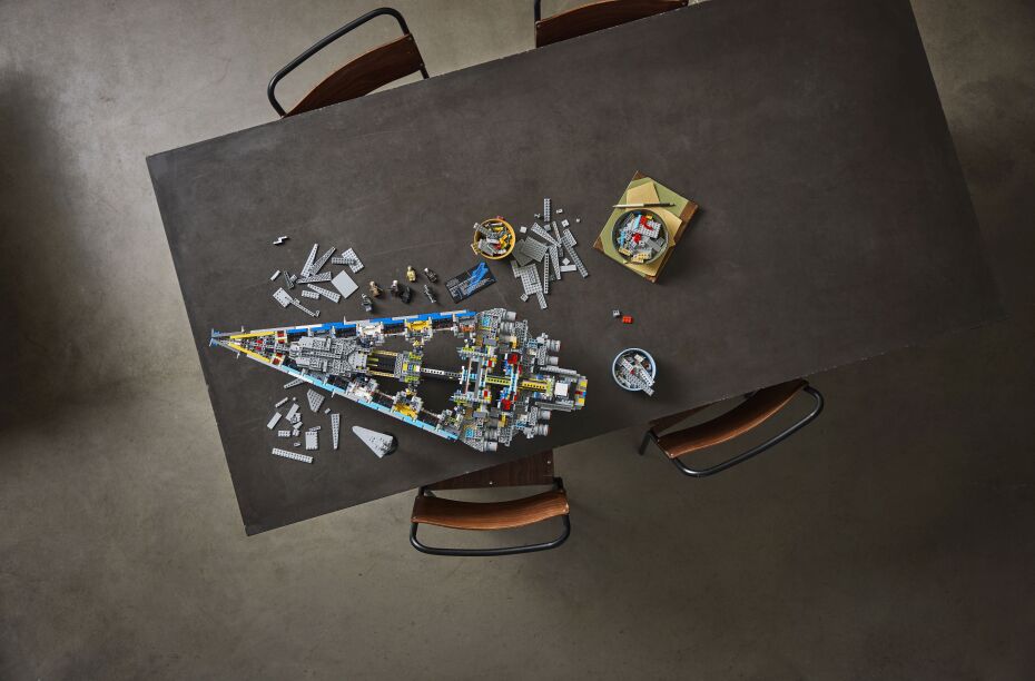 LEGO® Star Wars Executor Super Star Destroyer (75457) (6)